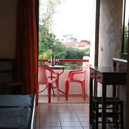 Aparthotel Violetta 3*